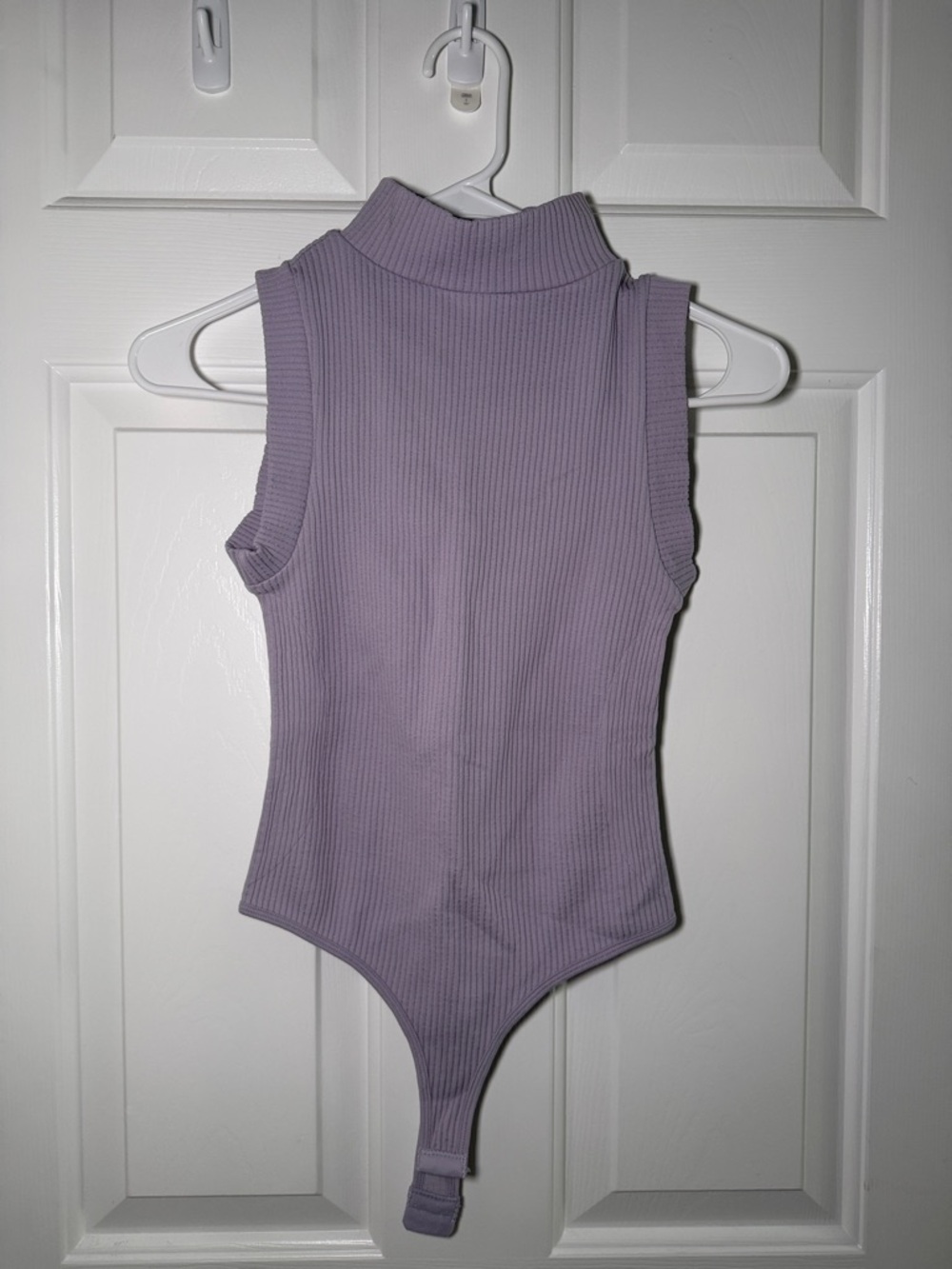 Sleeveless Lilac Ribbed Bodysuit